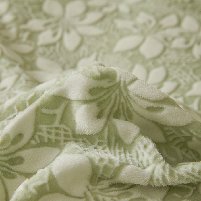 91家纺网 家纺一手货源 找家纺 全季家居 2024新款A类高克重5D立体浮雕宽边牛奶绒加厚保暖被套单件 百合绿