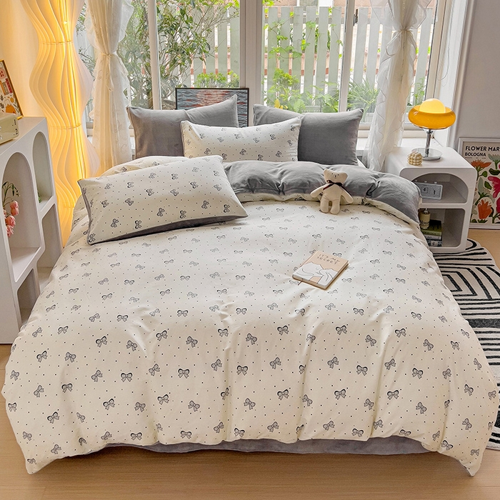 91家纺网 家纺一手货源 找家纺 捌月 2024新款棉加绒A版13372全棉B版高克重牛奶绒四件套直播新品 小情歌