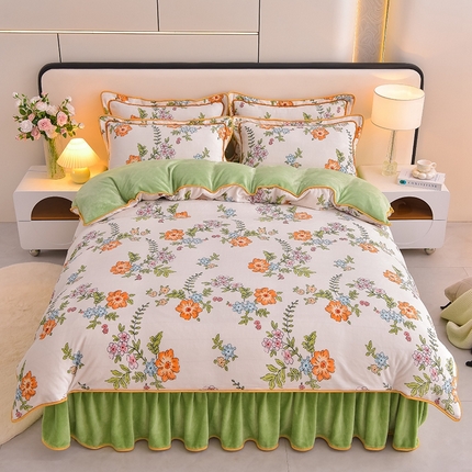 富之航 2024新款8-9斤高克重印花牛奶绒四件套保暖绒套件直播爆款漫野