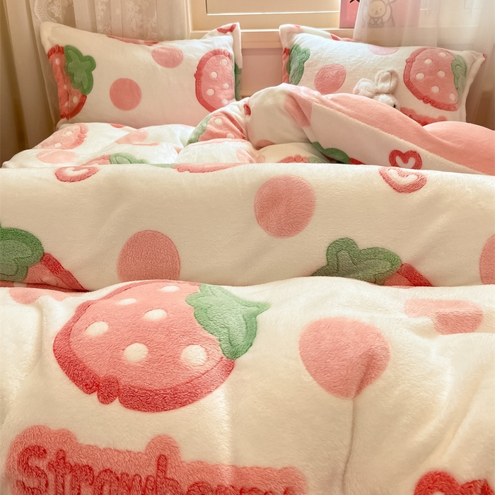 91家纺网 家纺一手货源 找家纺 川悦生活 2024新款雪花绒印花单被套系列-夜景 啵啵草莓