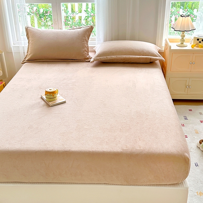 91家纺网 家纺一手货源 找家纺 家贝爱 2024新款加厚保暖牛奶绒床笠 纯色驼