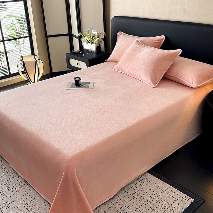 91家纺网 家纺一手货源 找家纺 全季家居 2024新款A类纯色印花高克重加厚保暖包边牛奶绒床单单件 少女粉