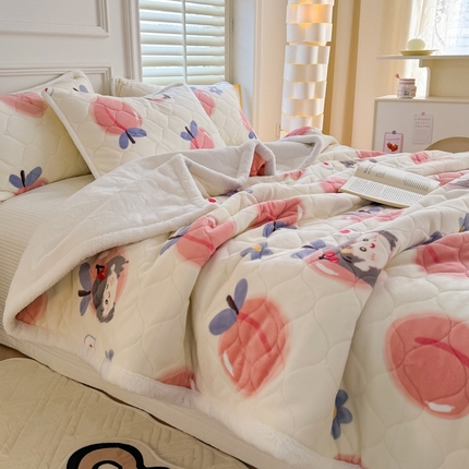 91家纺网 家纺一手货源 找家纺 （总）简宜家居（朝初家纺） 2025新款牛奶绒夹棉三层加厚毯子