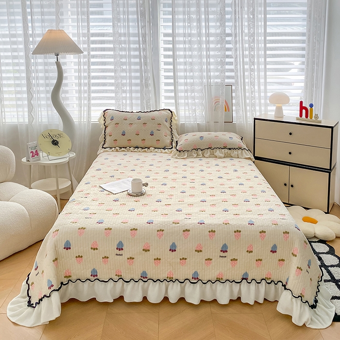 91家纺网 家纺一手货源 找家纺 格真 2024新款加厚保暖豆豆绒牛奶绒单床盖被套三件套四件套 草莓啵啵