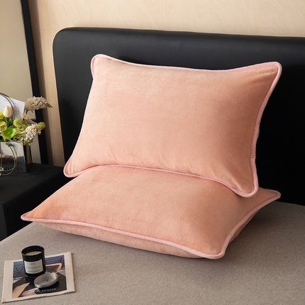 91家纺网 家纺一手货源 找家纺 （总）全季家居 2024新款A类纯色印花高克重加厚保暖包边牛奶绒枕套