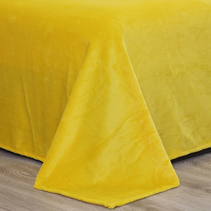 91家纺网 家纺一手货源 找家纺 宝薇 2024新款加厚牛奶绒大版卡通四件套 格子皮卡