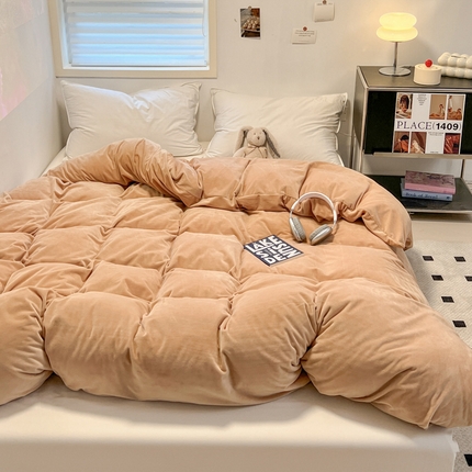 91家纺网 家纺一手货源 找家纺 盛馨家纺 2024新款高克重加厚保暖纯色宝宝绒系列单被套 驼色