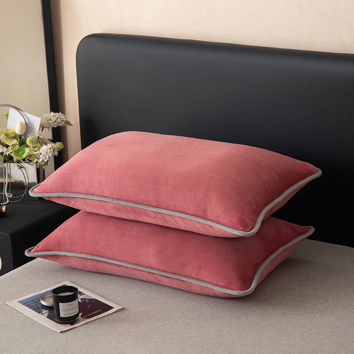 91家纺网 家纺一手货源 找家纺 全季家居 2024新款A类纯色印花高克重加厚保暖包边牛奶绒枕套 豆沙