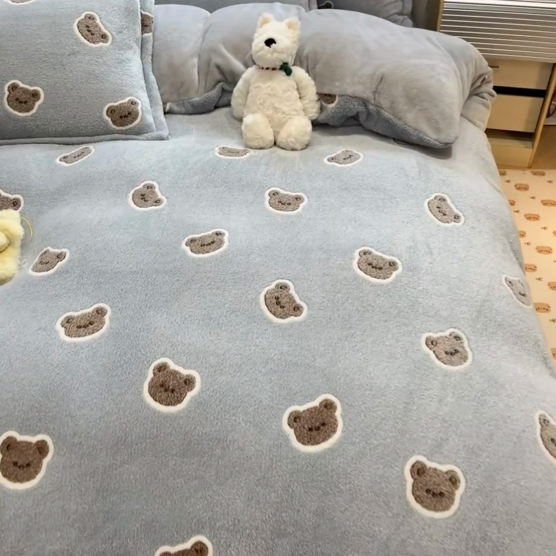 91家纺网 家纺一手货源 找家纺 川悦生活 2024新款雪花绒印花单被套系列-夜景 啵啵熊