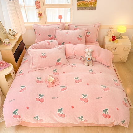 91家纺网 家纺一手货源 找家纺 川悦生活 2024新款雪花绒印花单被套系列-自然光 桃心爱语