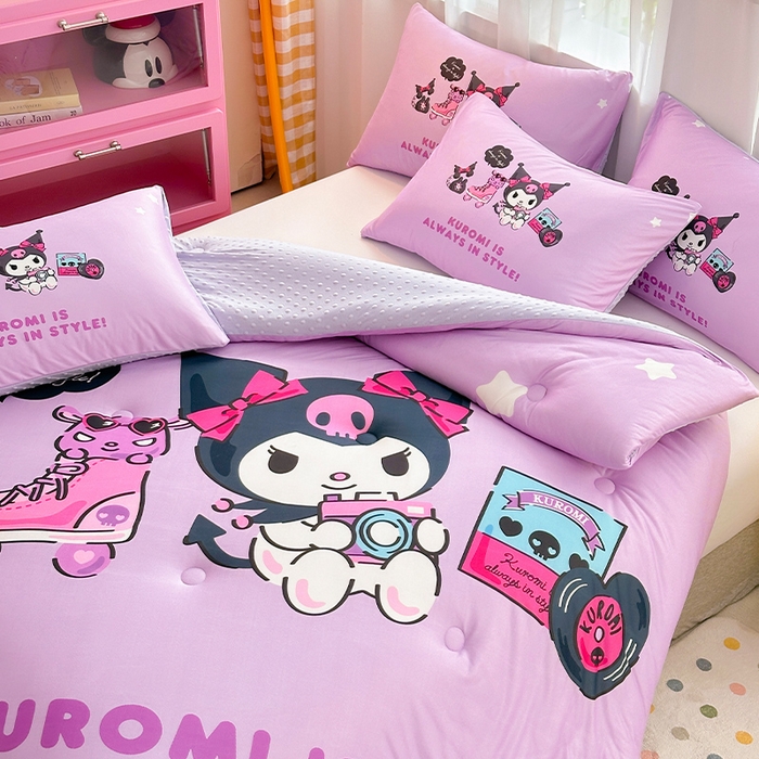 91家纺网 家纺一手货源 找家纺 ds生活馆 2025新款三丽鸥大版印花豆豆被春秋被冬被 假日库洛米