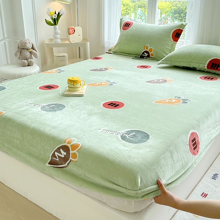 91家纺网 家纺一手货源 找家纺 家贝爱 2024新款加厚保暖牛奶绒床笠 1迷你萝卜