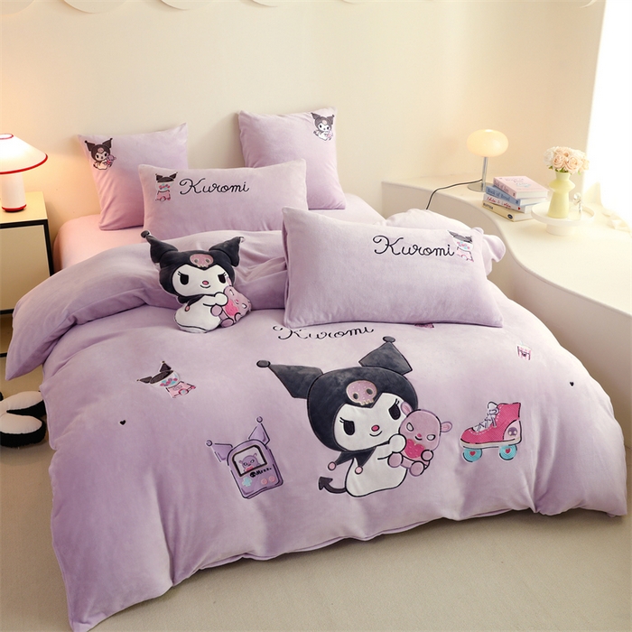 91家纺网 家纺一手货源 找家纺 （总）绒棉世家 2025新款正版带标三丽欧-库洛米牛奶绒贴布绣四件套