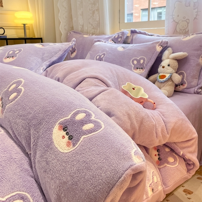 91家纺网 家纺一手货源 找家纺 川悦生活 2024新款雪花绒印花单被套系列-夜景 妮娜兔