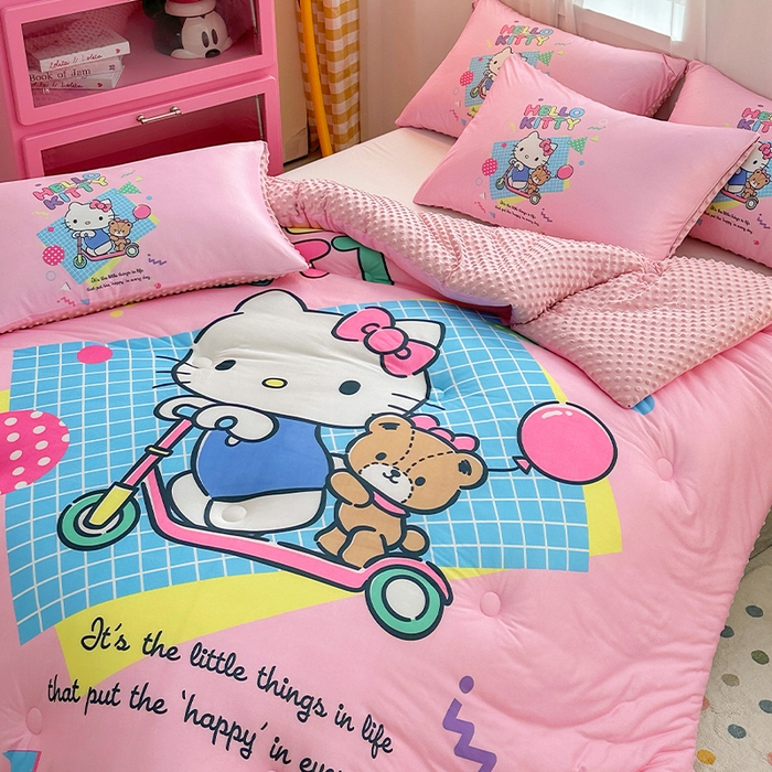 91家纺网 家纺一手货源 找家纺 ds生活馆 2025新款三丽鸥大版印花豆豆被春秋被冬被 快乐凯蒂