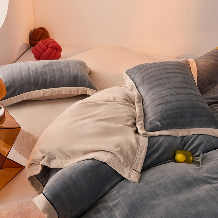 91家纺网 家纺一手货源 找家纺 （总）2024新款牛奶3D绒立体雕花剪花四件套