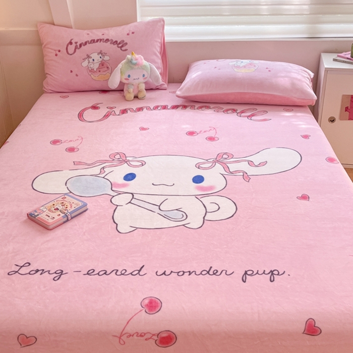 91家纺网 家纺一手货源 找家纺 金爱家 2024新款大阪单品牛奶绒床笠 绒-D樱桃美美大耳狗