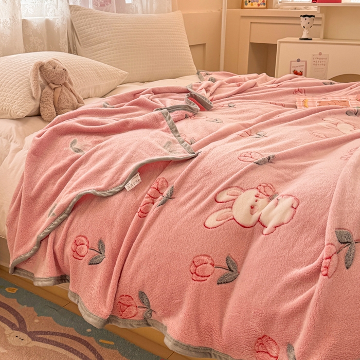 91家纺网 家纺一手货源 找家纺 慕尚家纺 2025新款高克重加厚雪花绒毛毯毯子 粉白兔