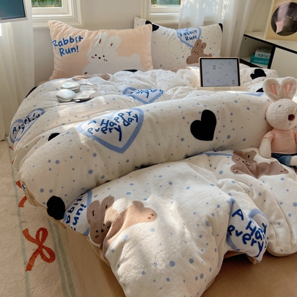 91家纺网 家纺一手货源 找家纺 （总）2024新款INS混搭版卡通牛奶绒四件套