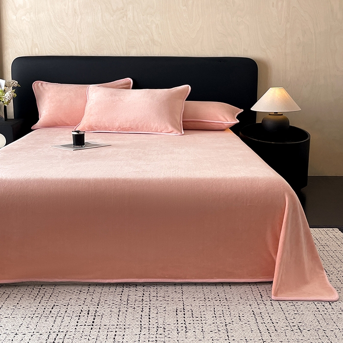 91家纺网 家纺一手货源 找家纺 全季家居 2024新款A类纯色印花高克重加厚保暖包边牛奶绒床单单件 少女粉