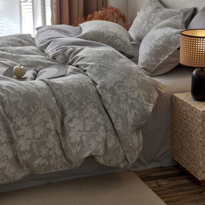 91家纺网 家纺一手货源 找家纺 （总）卡姿家纺 2024秋冬三层纱色织水洗棉大提花