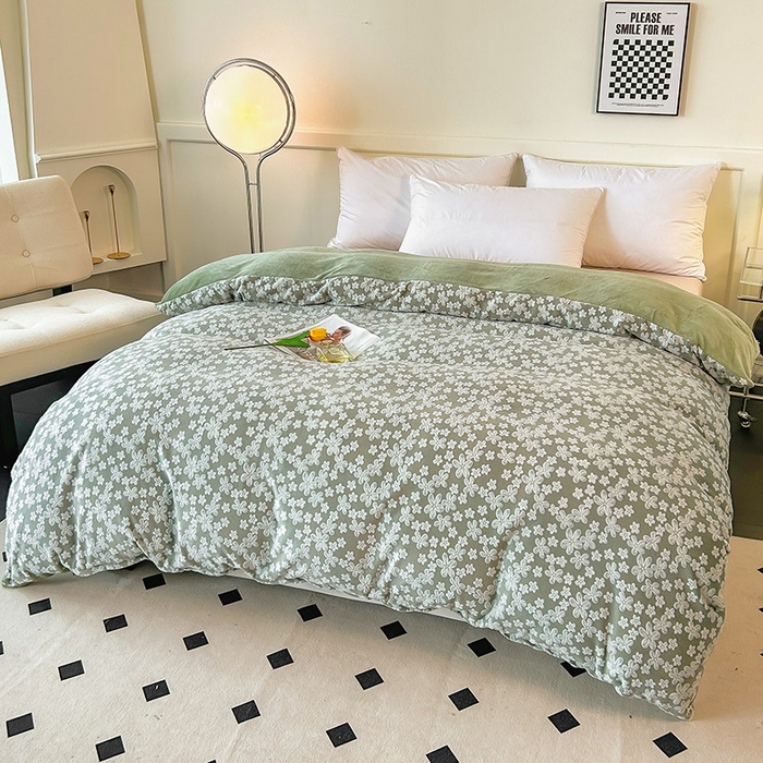 91家纺网 家纺一手货源 找家纺 睡棉坊 2024新款高克重剪花牛奶绒可拆洗冬被被子被芯 小翠花