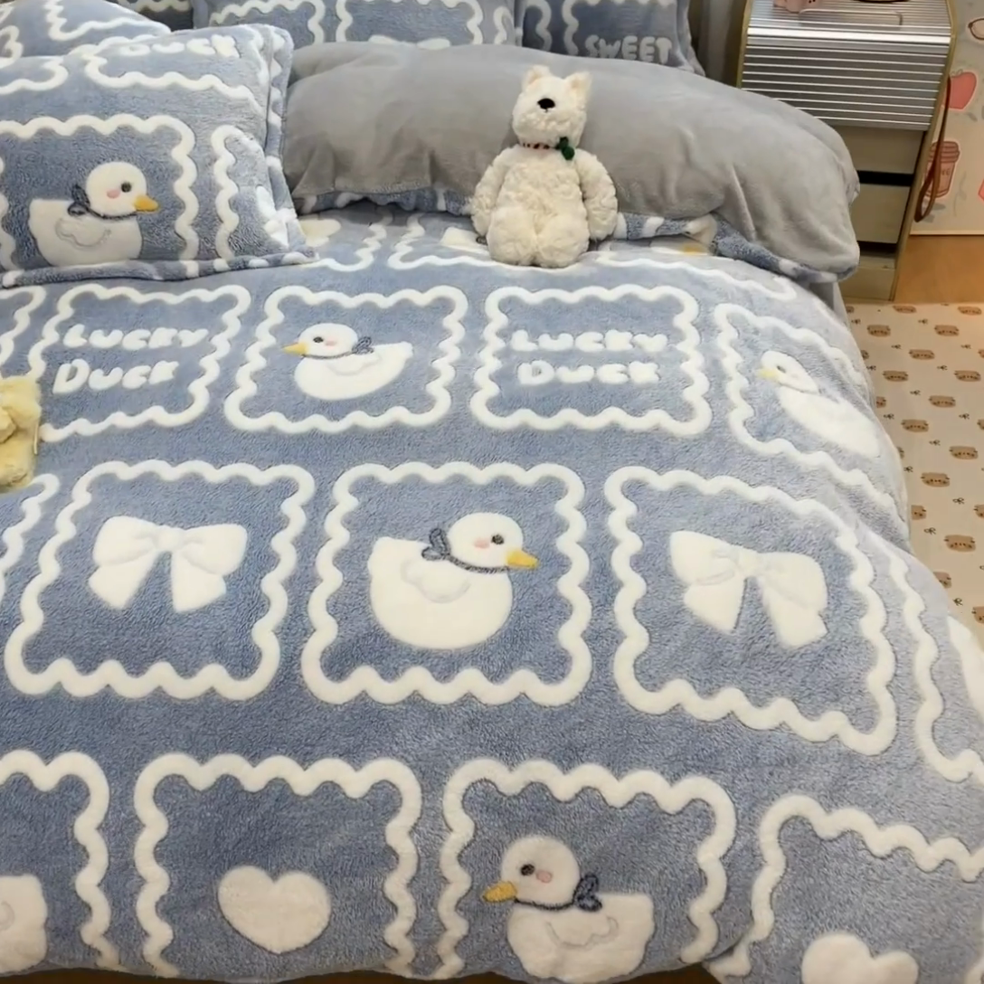 91家纺网 家纺一手货源 找家纺 川悦生活 2024新款雪花绒印花单被套系列-夜景 快乐鸭鸭
