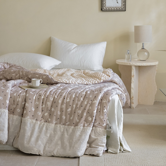 91家纺网 家纺一手货源 找家纺 （总）U被家纺 2025新款法式拼边针织棉豆豆被被子被芯（此款被子有券后控价 联系商家）