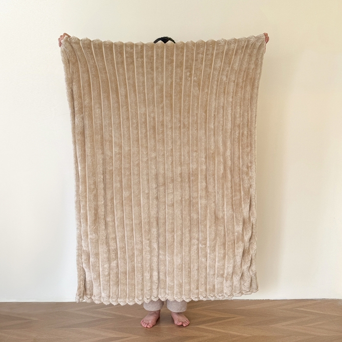 91家纺网 家纺一手货源 找家纺 璐维斯家纺 2025款跨境专供外贸出口电商热销款仿兔毯加厚牛奶绒盖毯 卡其