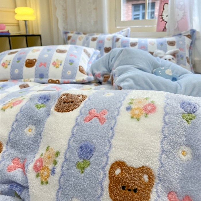 91家纺网 家纺一手货源 找家纺 川悦生活 2024新款雪花绒印花单被套系列-夜景 小熊花园