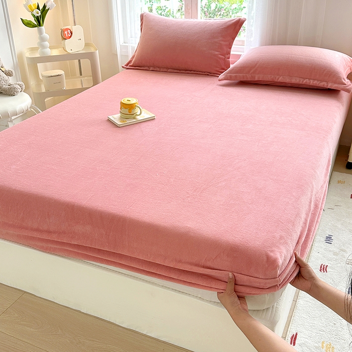 91家纺网 家纺一手货源 找家纺 家贝爱 2024新款加厚保暖牛奶绒床笠 纯色豆沙