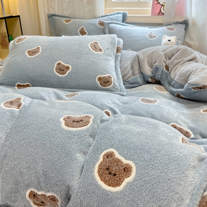 91家纺网 家纺一手货源 找家纺 川悦生活 2024新款雪花绒印花单被套系列-夜景 啵啵熊