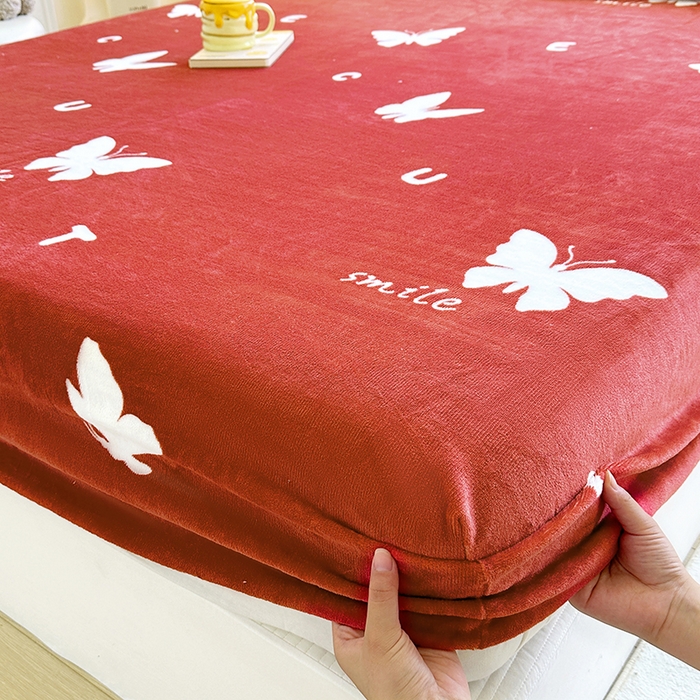 91家纺网 家纺一手货源 找家纺 家贝爱 2024新款加厚保暖牛奶绒床笠 蝶舞之恋