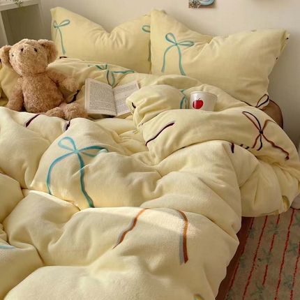 91家纺网 家纺一手货源 找家纺 蜜宿 2024秋冬新款ins韩系牛奶绒四件套 绒-梦幻蝴蝶结