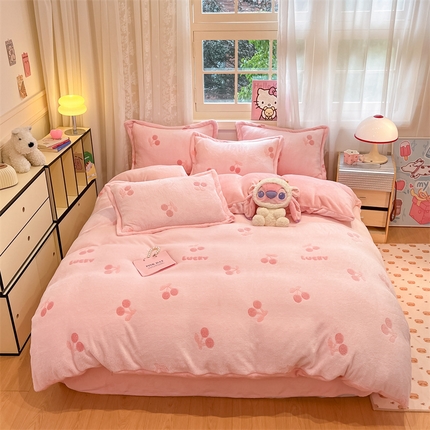 91家纺网 家纺一手货源 找家纺 川悦生活 2024新款雪花绒印花单被套系列-夜景 ins樱桃