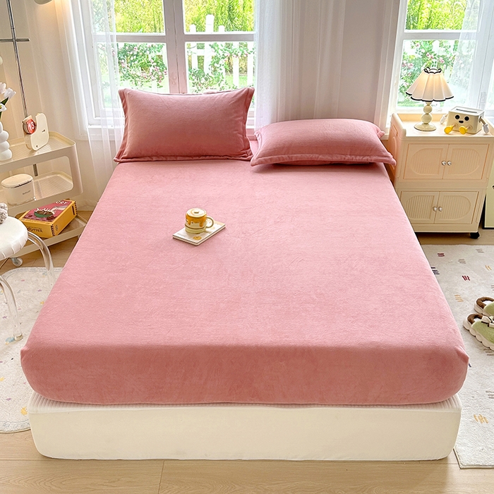 91家纺网 家纺一手货源 找家纺 家贝爱 2024新款加厚保暖牛奶绒床笠 纯色豆沙