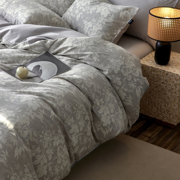 91家纺网 家纺一手货源 找家纺 （总）卡姿家纺 2024秋冬三层纱色织水洗棉大提花