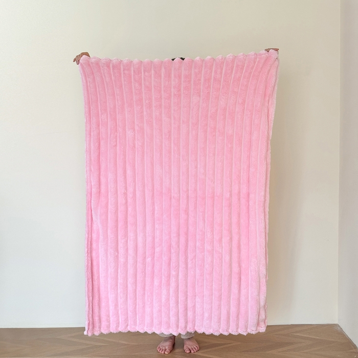 91家纺网 家纺一手货源 找家纺 璐维斯家纺 2025款跨境专供外贸出口电商热销款仿兔毯加厚牛奶绒盖毯 粉色