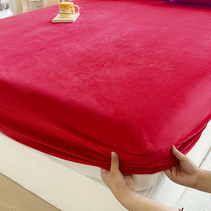 91家纺网 家纺一手货源 找家纺 家贝爱 2024新款加厚保暖牛奶绒床笠 纯色大红