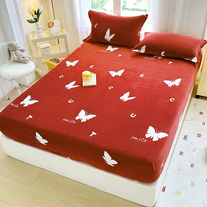 91家纺网 家纺一手货源 找家纺 家贝爱 2024新款加厚保暖牛奶绒床笠 蝶舞之恋