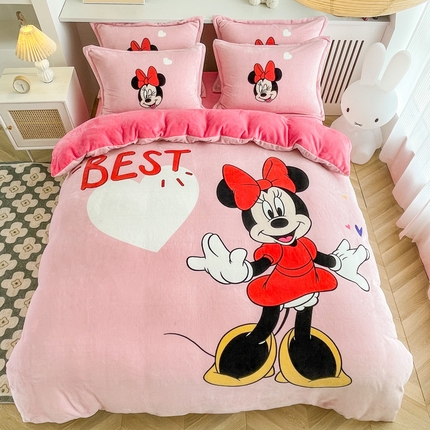 91家纺网 家纺一手货源 找家纺 宝薇 2024新款加厚牛奶绒大版卡通四件套 最爱米妮