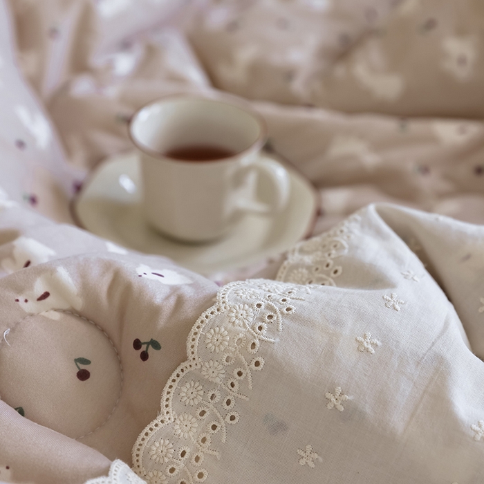 91家纺网 家纺一手货源 找家纺 （总）U被家纺 2025新款法式拼边针织棉豆豆被被子被芯（此款被子有券后控价 联系商家）