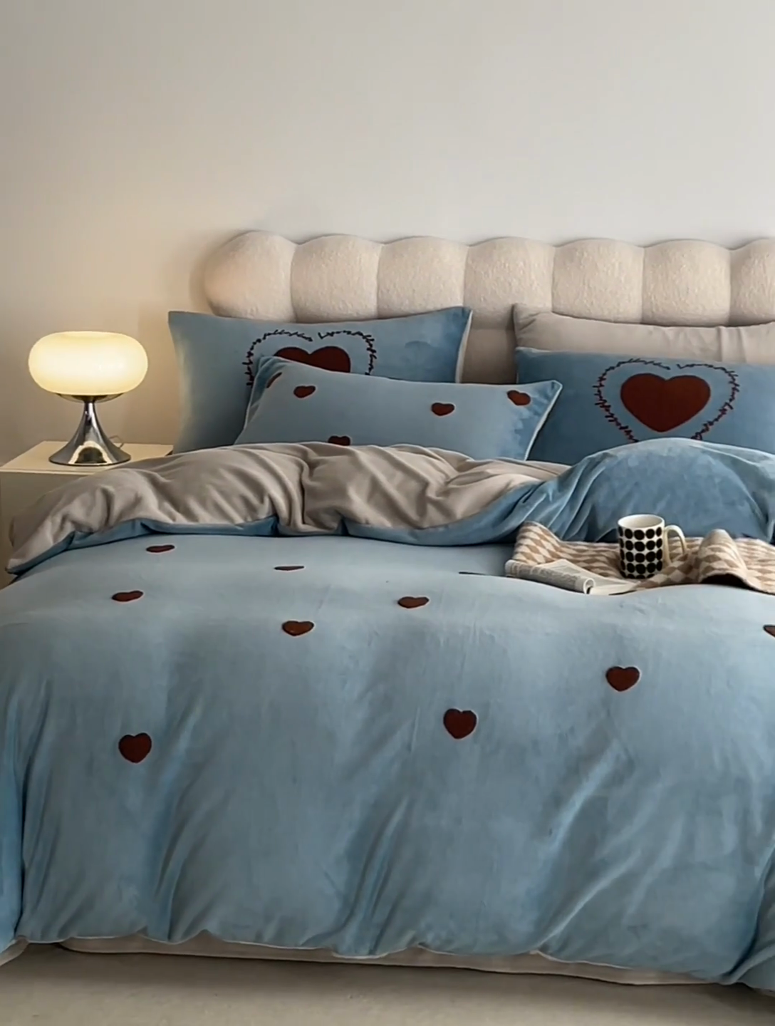 91家纺网 家纺一手货源 找家纺 千朵森 2024新款牛奶绒毛巾绣四件套-艾琳 艾琳-云水蓝