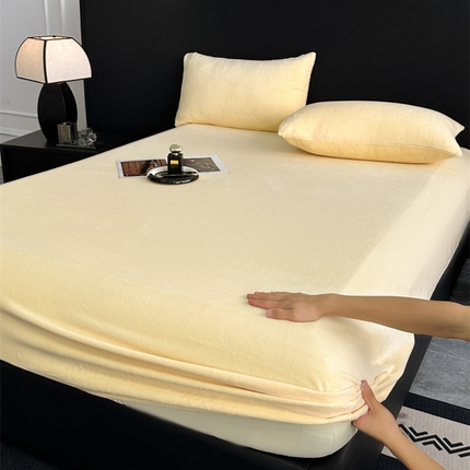 91家纺网 家纺一手货源 找家纺 （总）舒慕家纺 2025新款230g全消光高克重牛奶绒床笠单床笠枕套