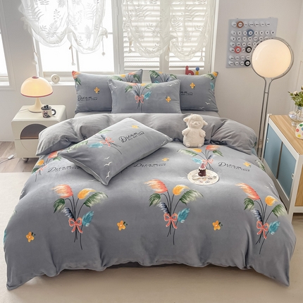 鸿羽樱（鸿羽樱）家纺 2024新款牛奶绒印花田园小清新儿童三件套四件套 羽毛束花