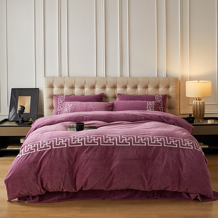 91家纺网 家纺一手货源 找家纺 （总）2024新款锦丝绒美式毛巾绣四件套-巴洛克