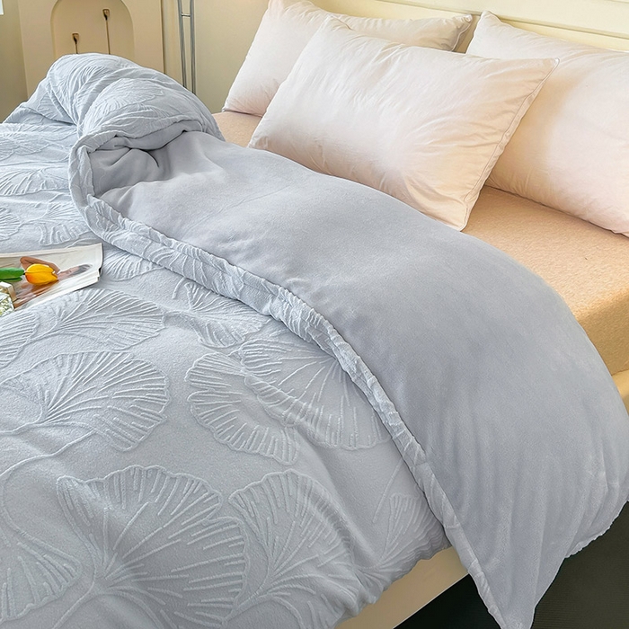 91家纺网 家纺一手货源 找家纺 睡棉坊 2024新款高克重剪花牛奶绒可拆洗冬被被子被芯 浪漫满屋