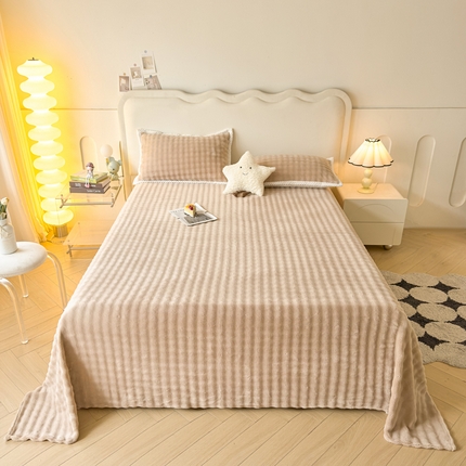 91家纺网 家纺一手货源 找家纺 （总）湘之帛 2024新款纯色牛奶绒泡泡床单三件套