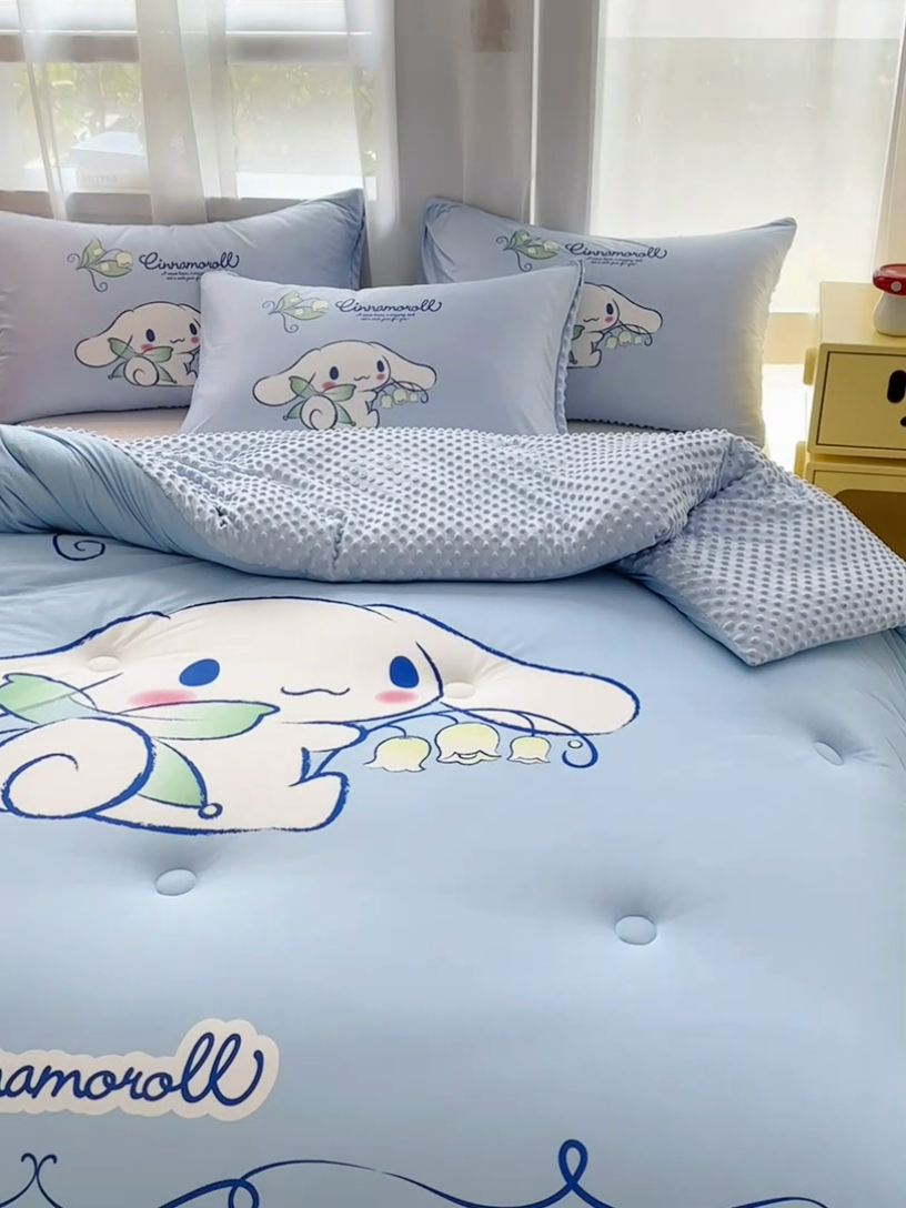 91家纺网 家纺一手货源 找家纺 ds生活馆 2025新款三丽鸥大版印花豆豆被春秋被冬被 蓝色玉桂狗