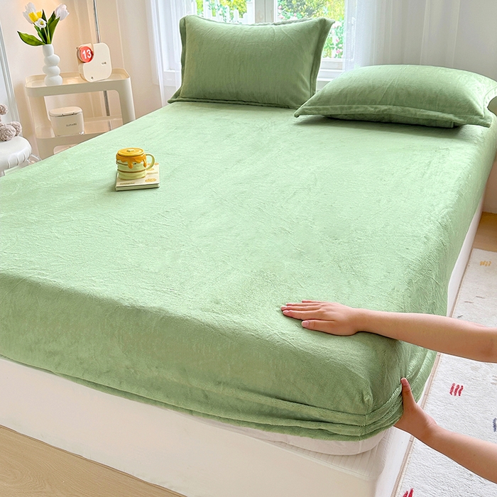 91家纺网 家纺一手货源 找家纺 家贝爱 2024新款加厚保暖牛奶绒床笠 纯色抹茶绿